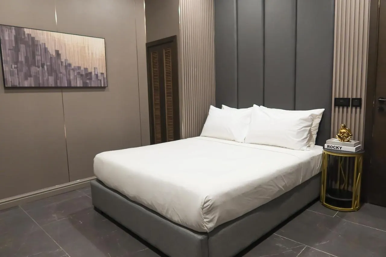 סינגפור Recharge Studio Apartment & Suites