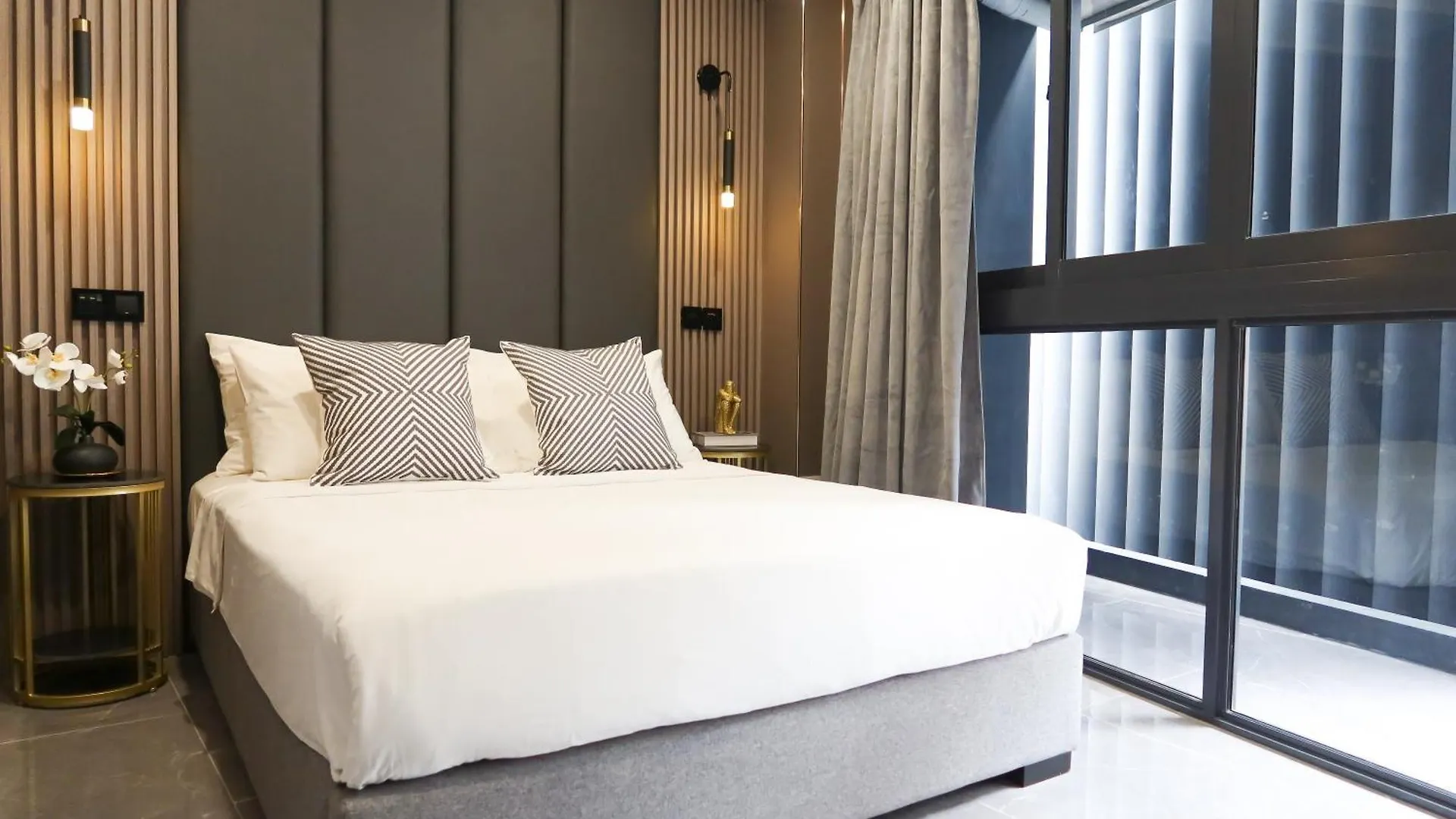 סינגפור Recharge Studio Apartment & Suites
