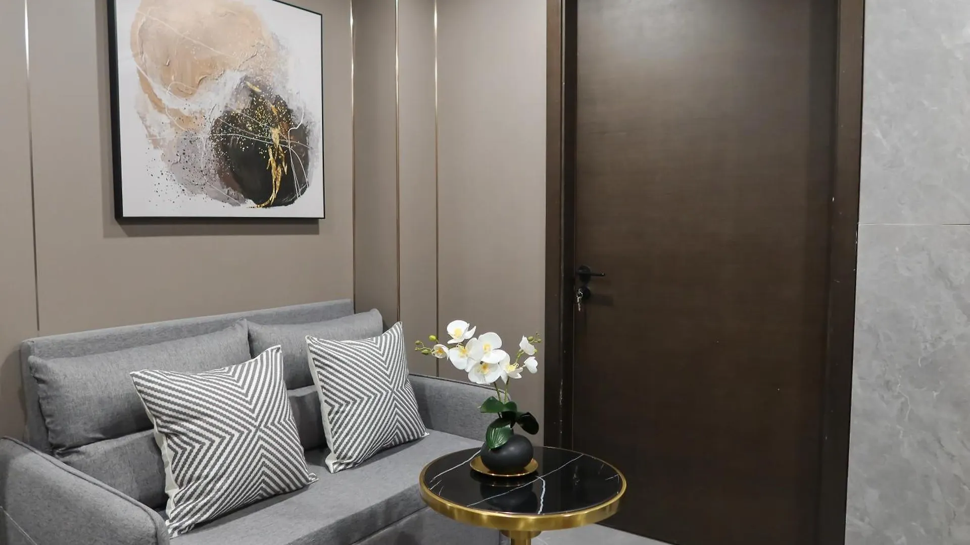סינגפור Recharge Studio Apartment & Suites
