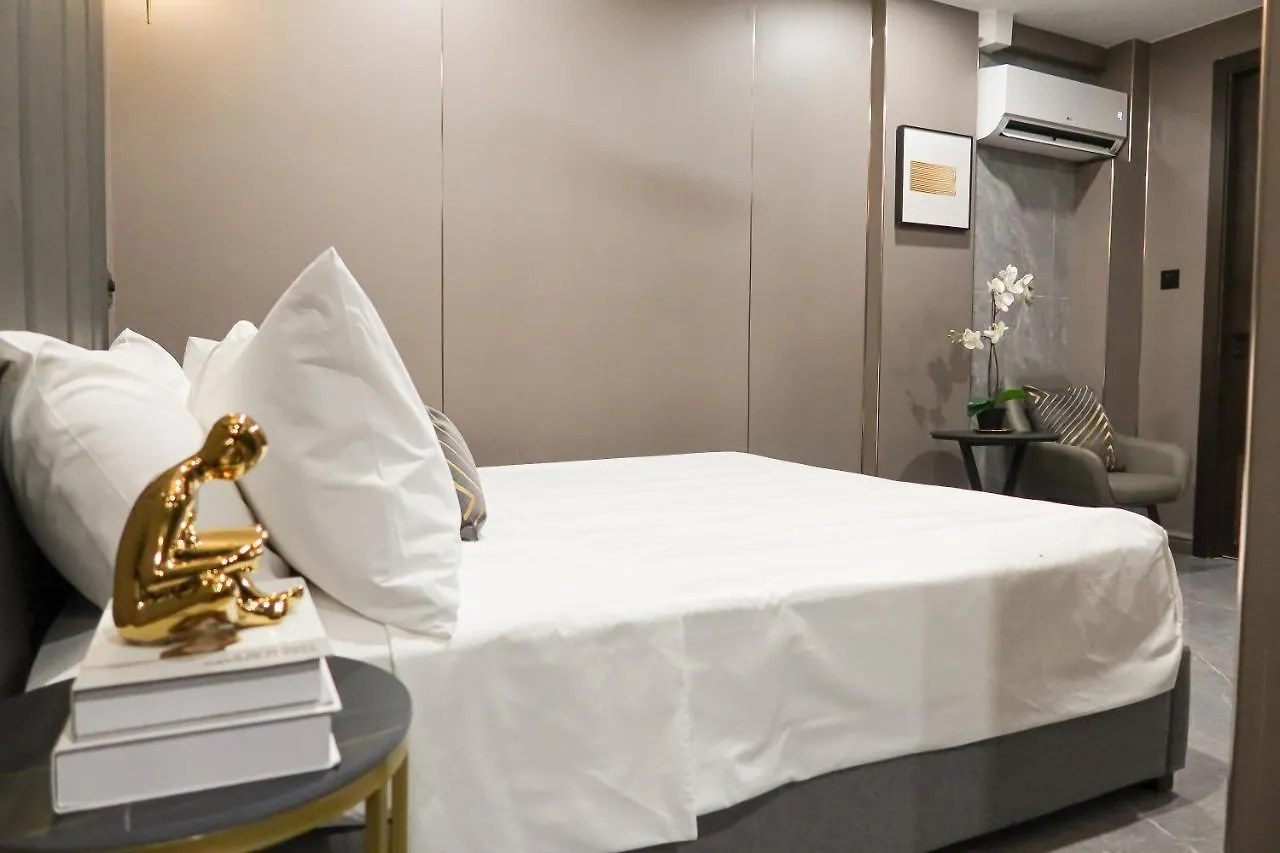 Recharge Studio Apartment & Suites 新加坡